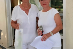 Weiss - 23 Weiss - 23